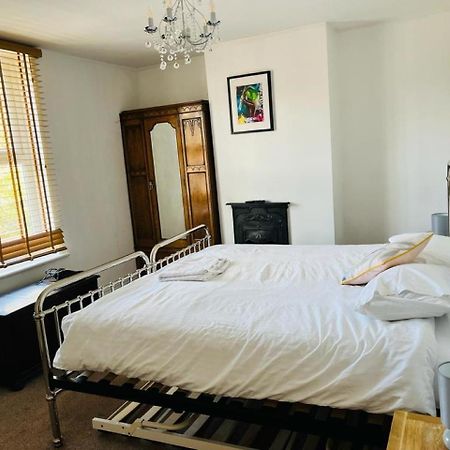 Bodhi Tree Cottage - Grove Road Cottages Стратфорд-апон-Эйвон Экстерьер фото