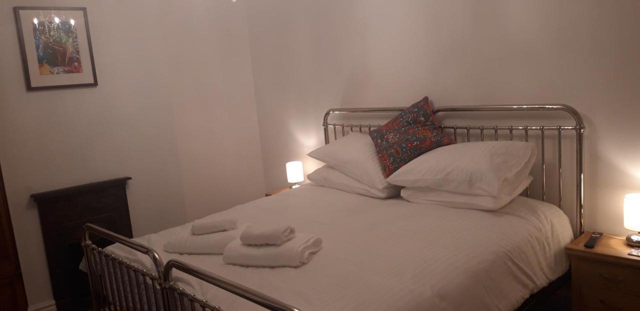Bodhi Tree Cottage - Grove Road Cottages Стратфорд-апон-Эйвон Экстерьер фото