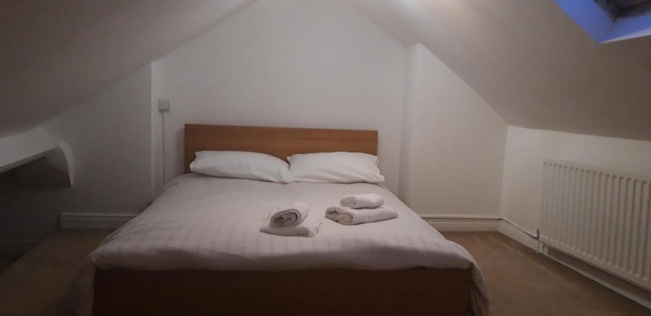 Bodhi Tree Cottage - Grove Road Cottages Стратфорд-апон-Эйвон Экстерьер фото
