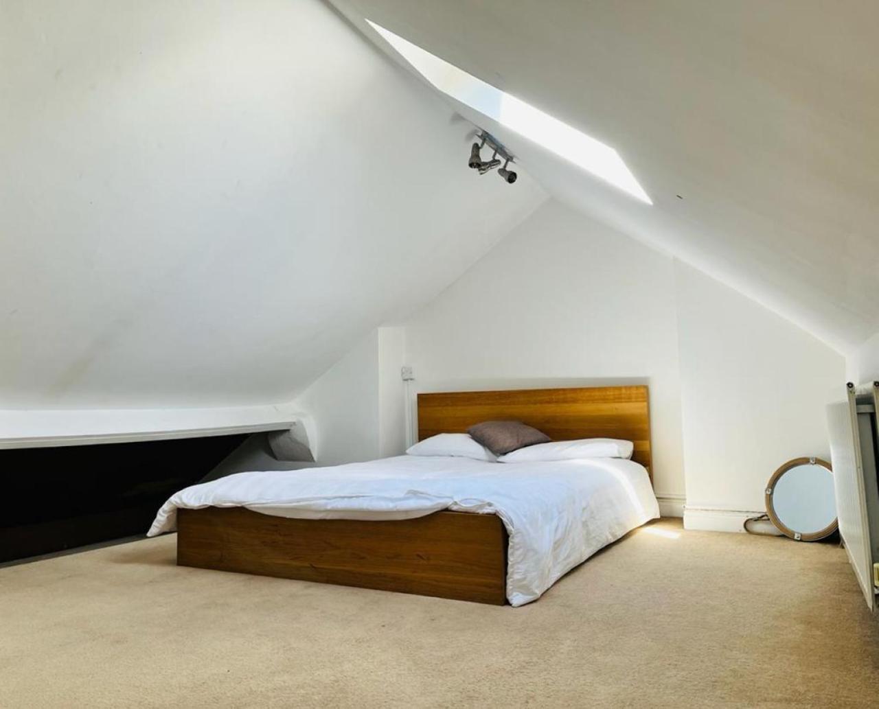 Bodhi Tree Cottage - Grove Road Cottages Стратфорд-апон-Эйвон Экстерьер фото